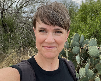Dr. Megan Wise de Valdez's Headshot