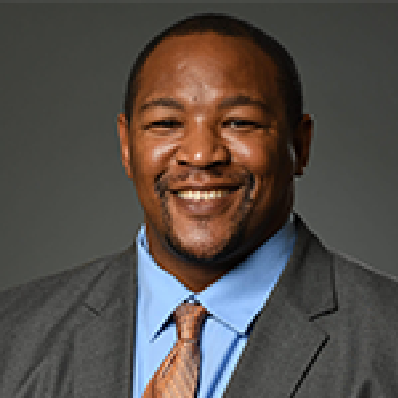 darnell-portrait.png