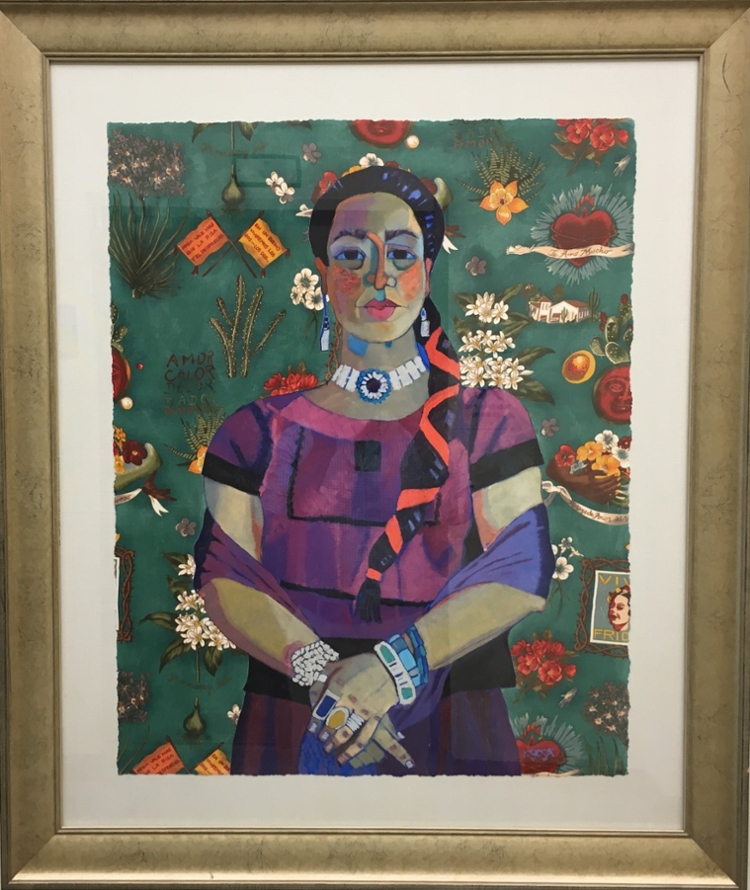 Mujer en Morado