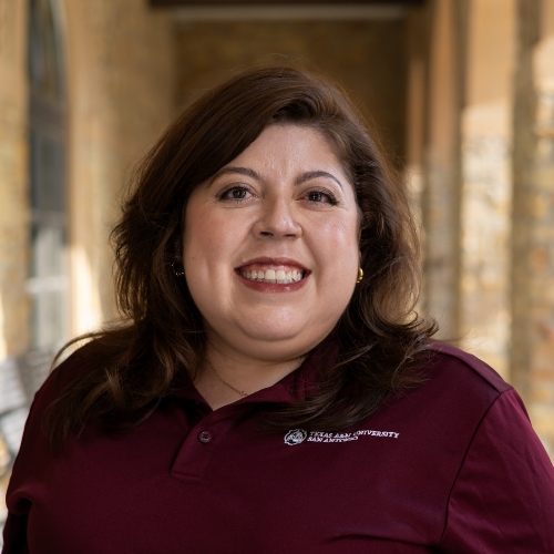 Rebecca De Leon Professional Photo