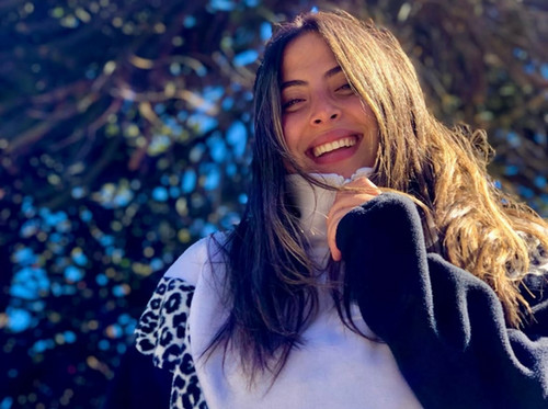 Daniela Llarena contact photo cropped