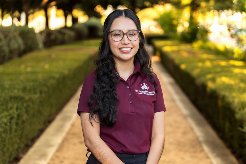 Karla Martinez Photo